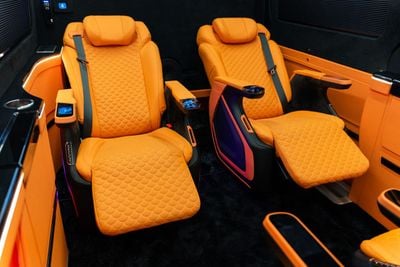 Mercedes Benz Sprinter Luxury VIP Sprinter with Private Washroom