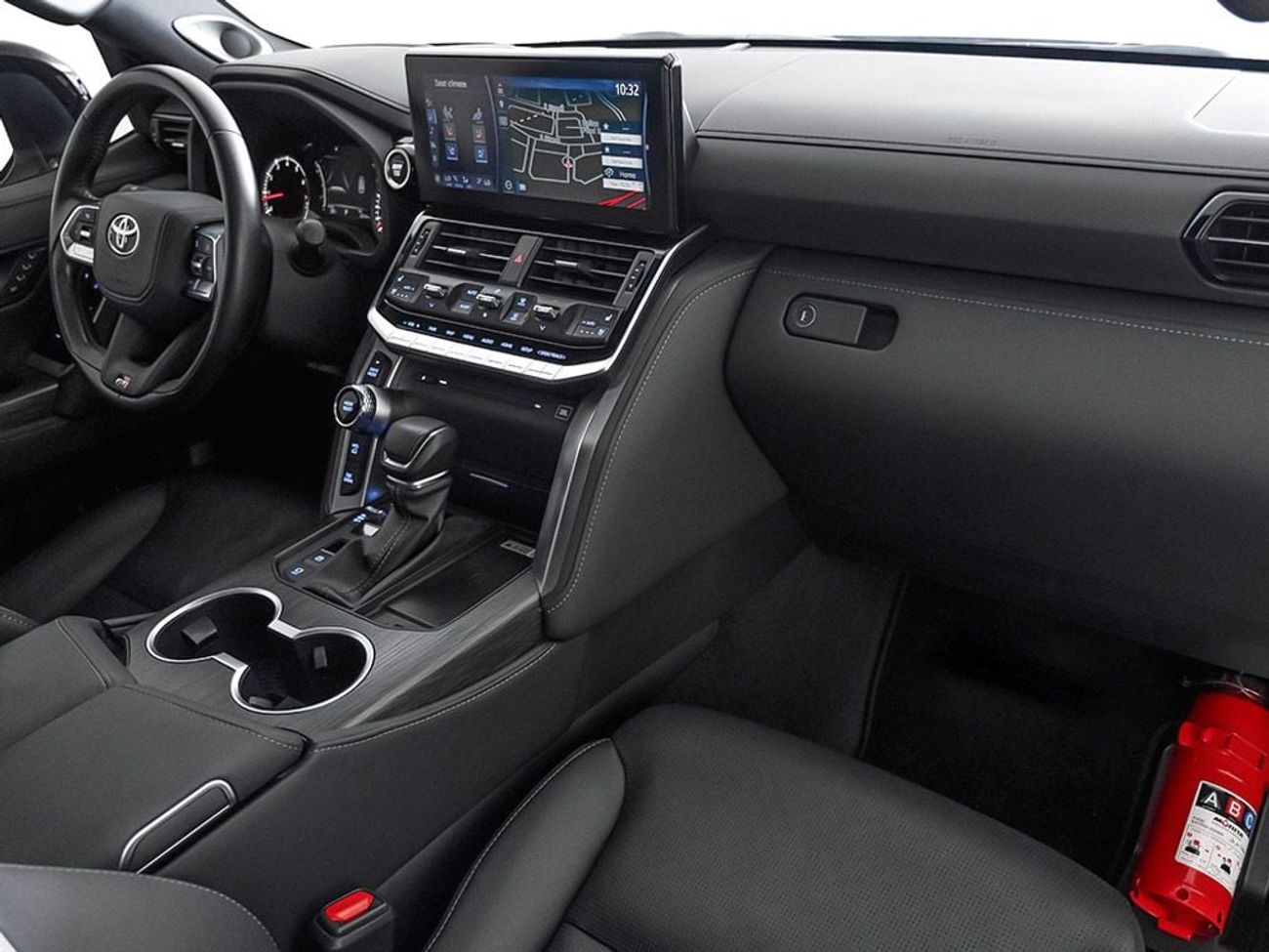 تويوتا لاند كروزر GR Sport