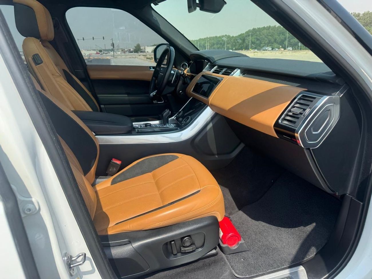 لاند روفر رينج روفر سبورت 2020Range Rover Sport HSE Dynamic V6 GCC Full Agency History