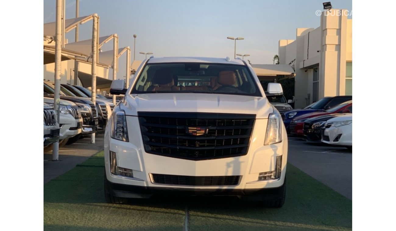 Cadillac Escalade ESV Premium