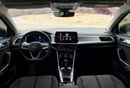 Volkswagen T ROC Style 1.4L Volkswagen T-Roc 2023 GCC, original paint , without accidents, in excellent condition 160