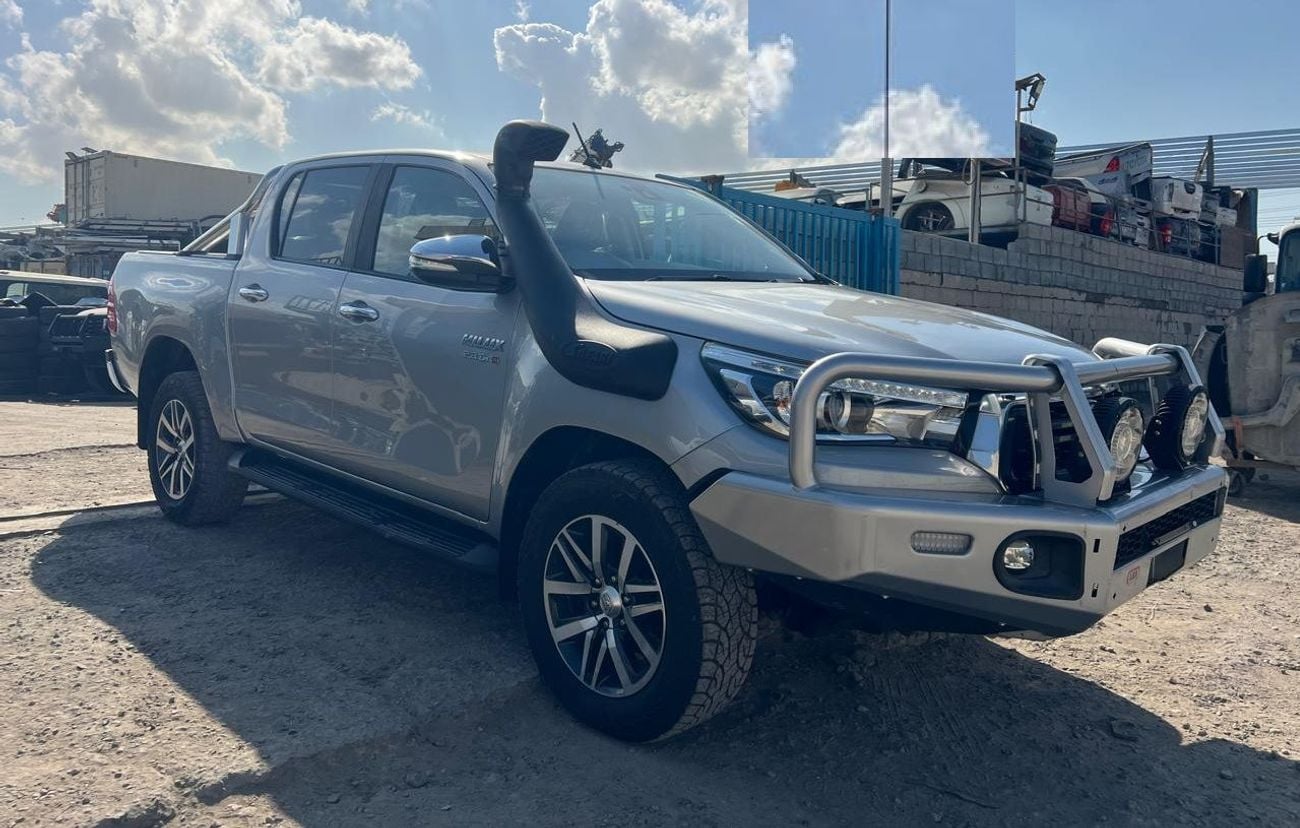 تويوتا هيلوكس TOYOTA HILUX PICKUP DIESEL 2.8 LITER YEAR 2020 SILVER COLOR