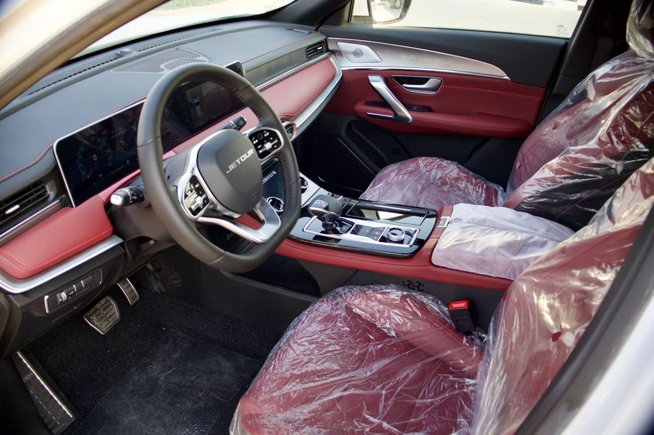 Jetour X70 Plus COM Jetour X70 Plus 1.6L 2025