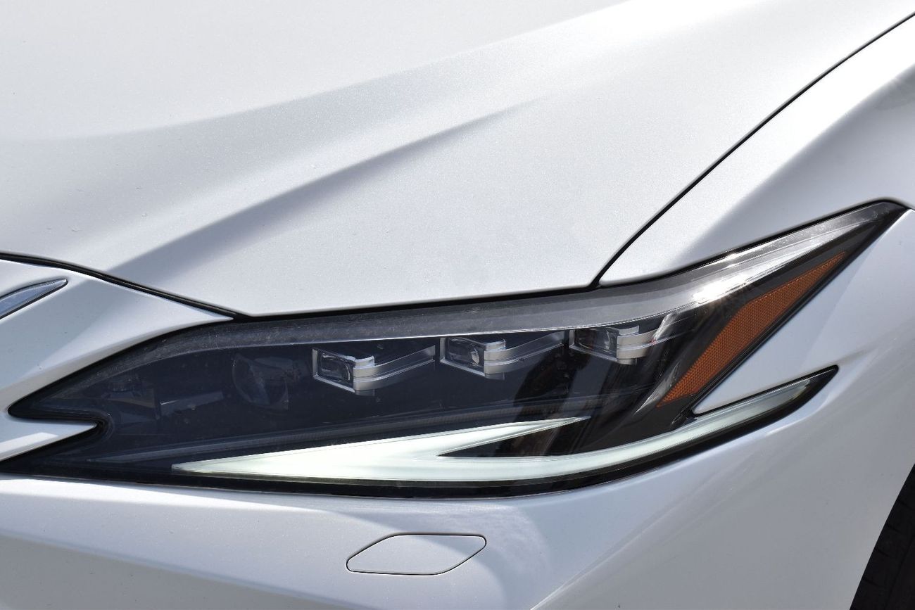 Lexus ES 300 2023 MODEL: LEXUS ES300 2.5L HEV