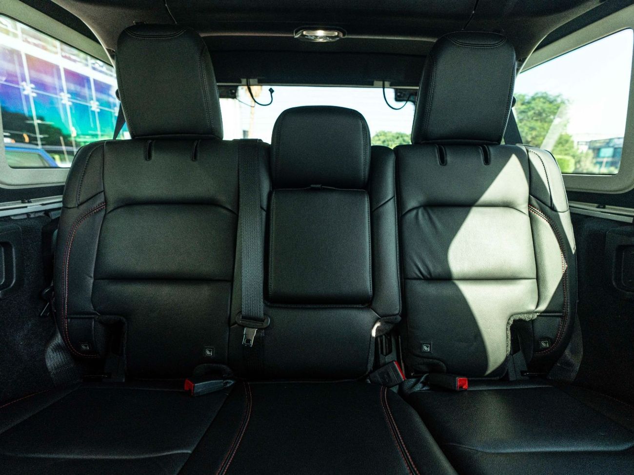 Jeep Wrangler AED 3,617 PM • RUBICON STAGE 3 OFF-ROAD MODS • ONLY 4,000 KM • OFFICIAL JEEP WARRANTY + SERVICE PLAN