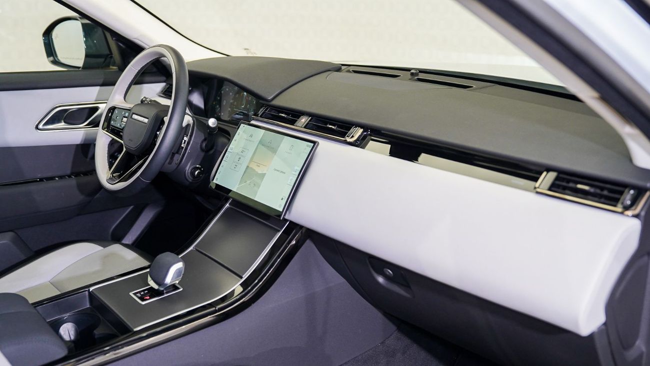 Land Rover Range Rover Velar Dynamic SE P250 2.0L | AED 4,033 PM | Warranty April-2029 | GCC