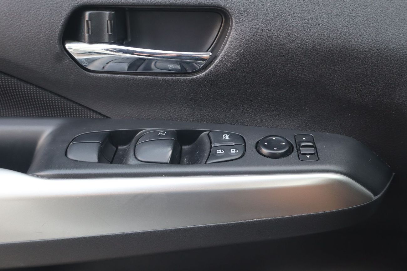 نيسان كيكس SL 1.6L