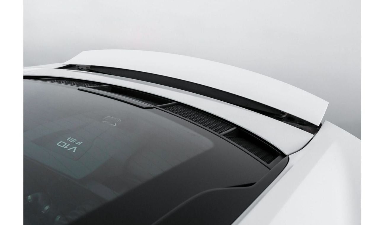 أودي R8 Spyder V10 RWD 5.2L (540 HP)