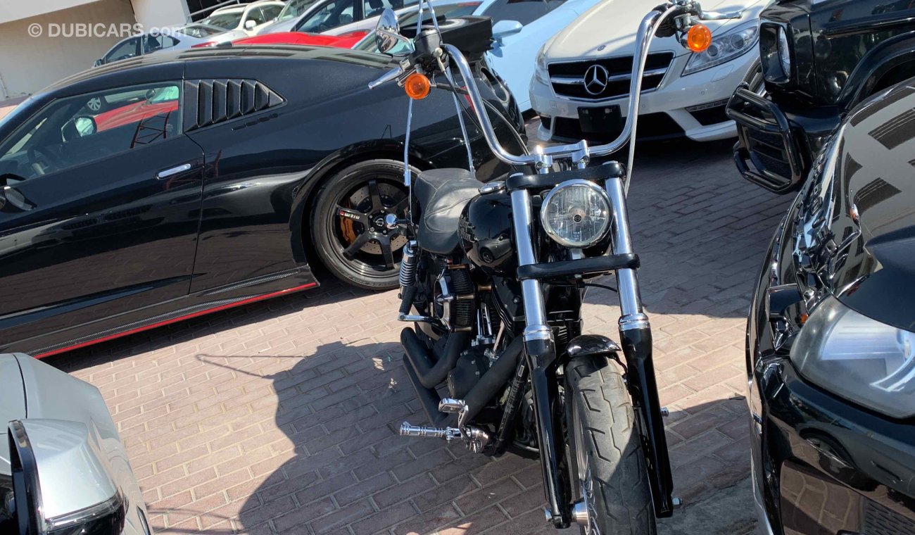 Harley-Davidson 103 DYNA STREET BOB
