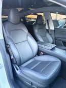 Tesla Model Y LONG RANGE