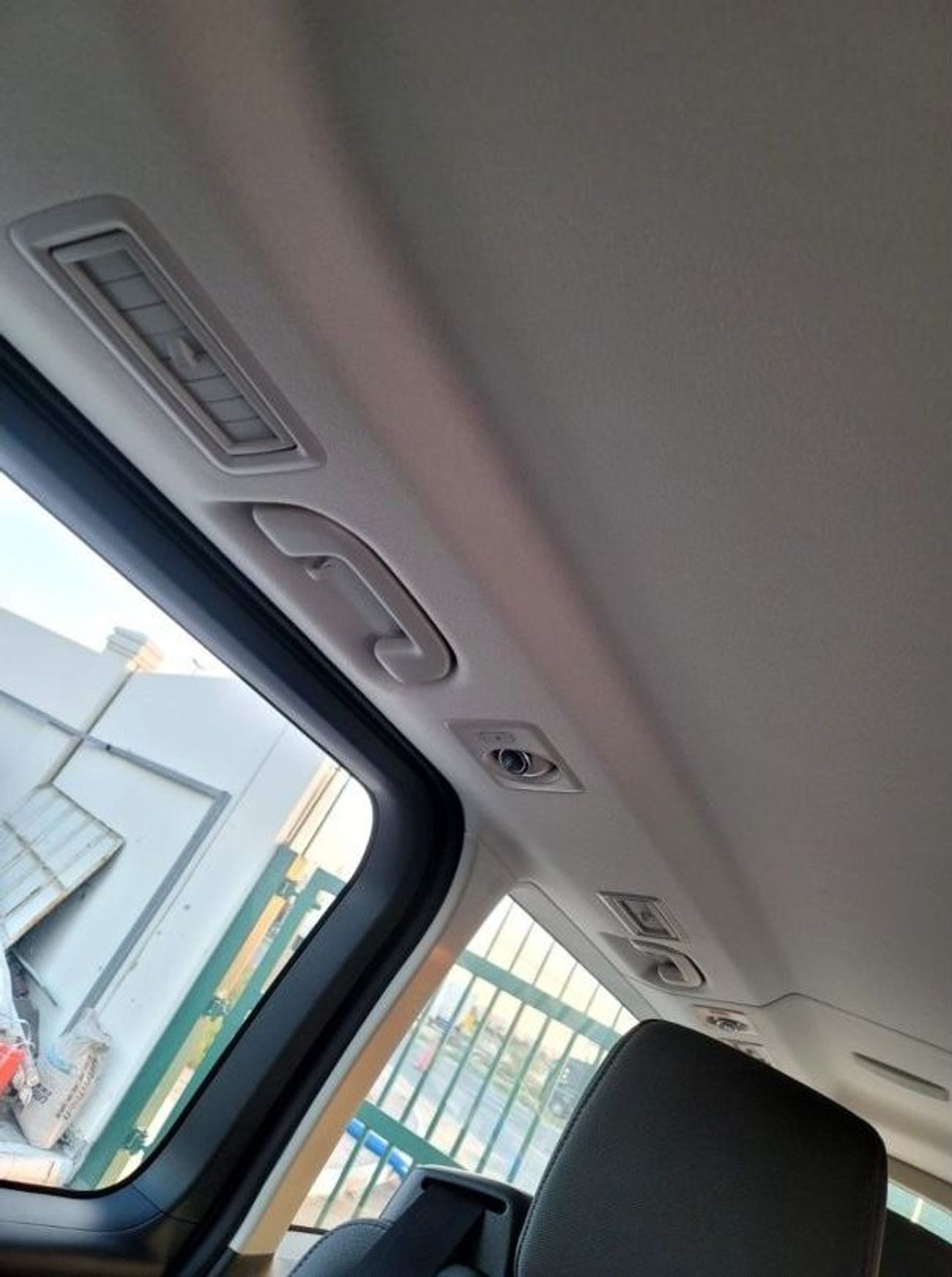 Toyota Granvia 3.5L PETROL AUTOMATIC 2023