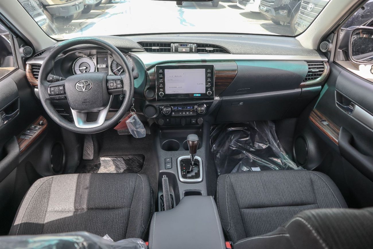 Toyota Hilux TOYOTA HILUX 2.7l 2025 MODEL 4X2