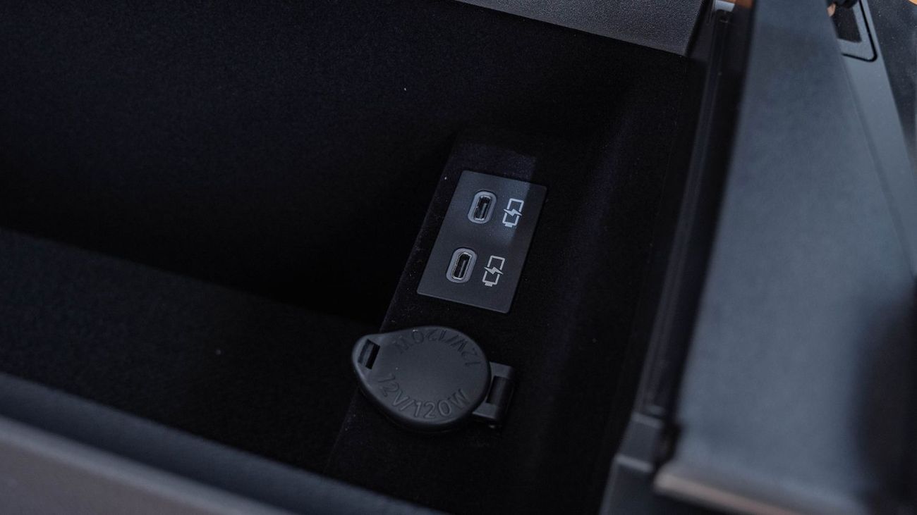 لكزس ES 350 2025 Lexus ES350 3.5L AT Petrol