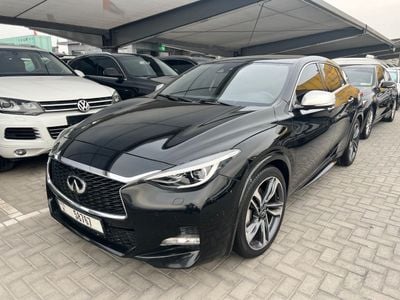 إنفينيتي Q 30