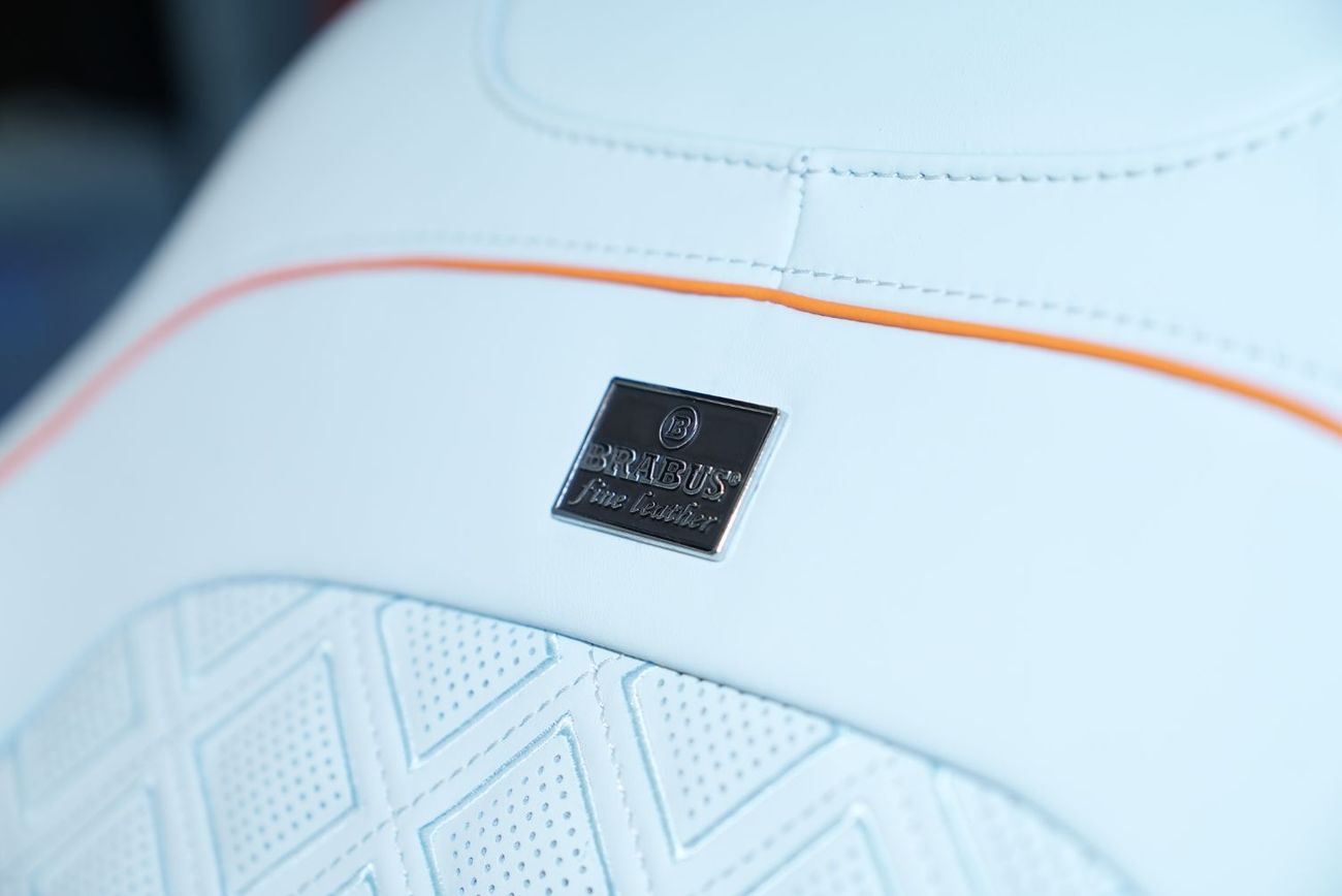 Mercedes-Benz G 63 AMG MERCEDES BENZ BRABUS  G800 2025