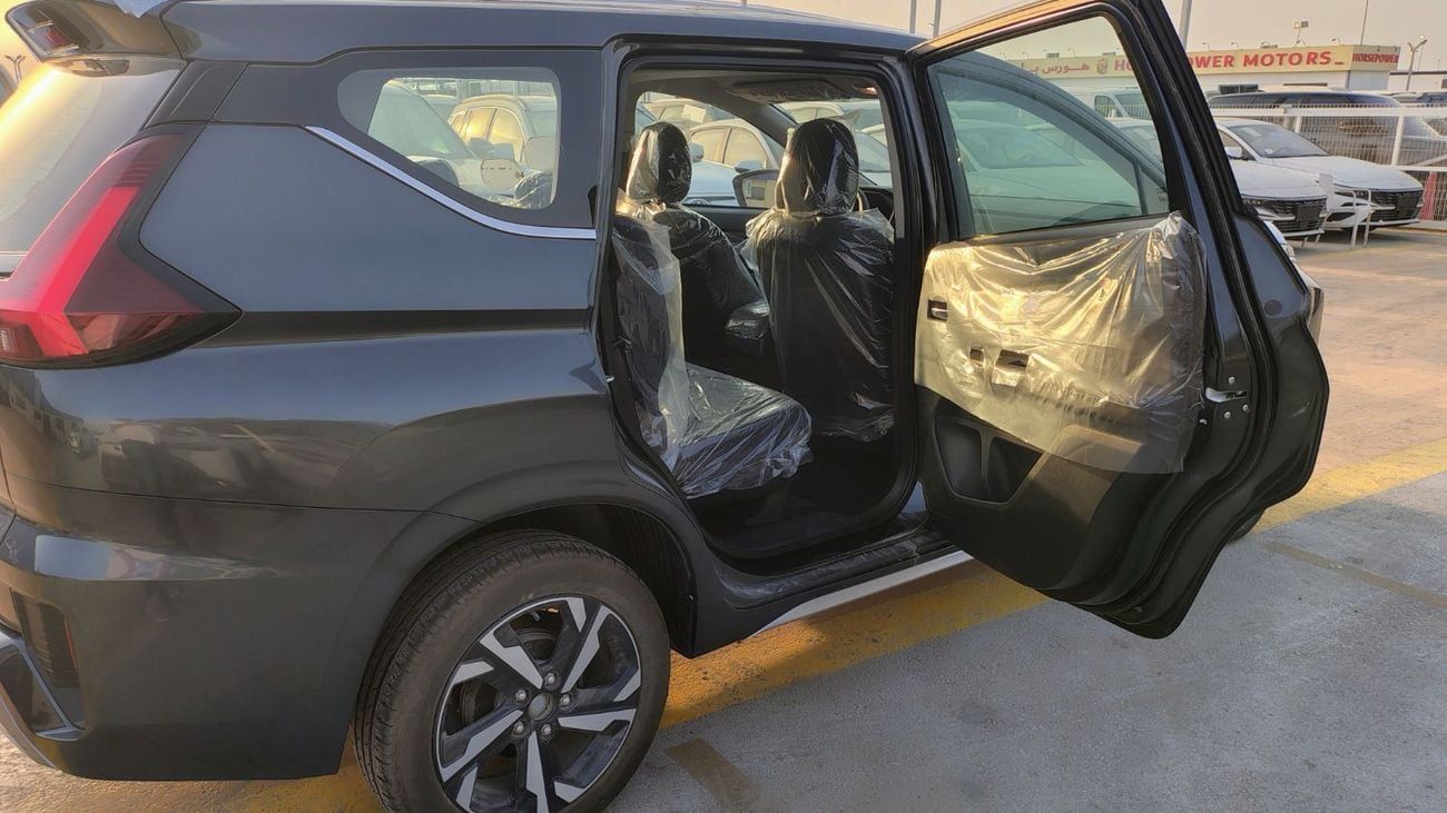 Mitsubishi Xpander MID OPTIONS