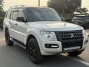 Mitsubishi Pajero SIGNATURE EDITION / SUNROOF / LEATHER SEATS / BLACK EDITION RIMS