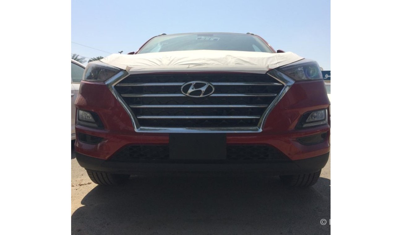 Hyundai Tucson 2.0 with Panorama roof (New Shape)