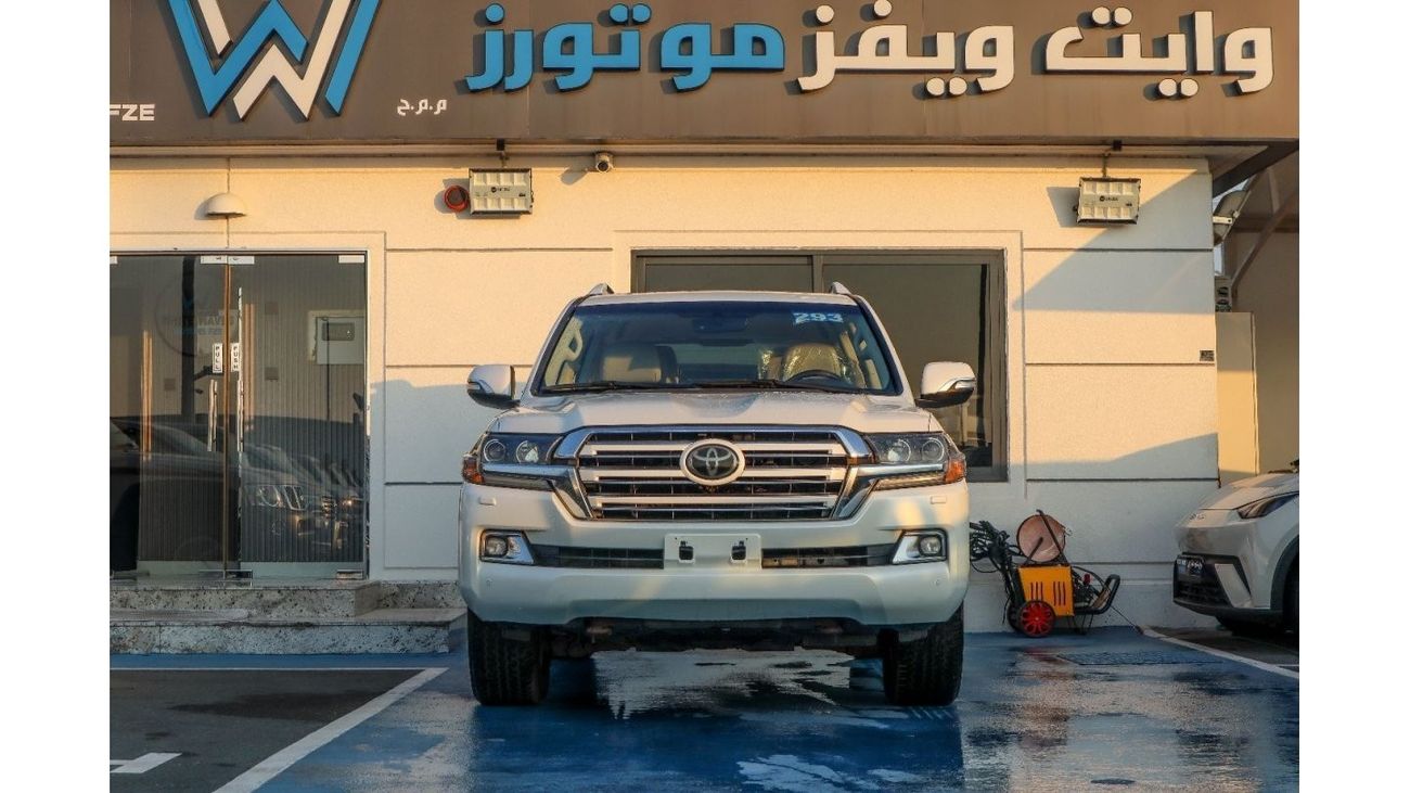 Toyota Land Cruiser 2018 Toyota Land Cruiser VXR (J200), 5dr SUV, 5.7L 8cyl