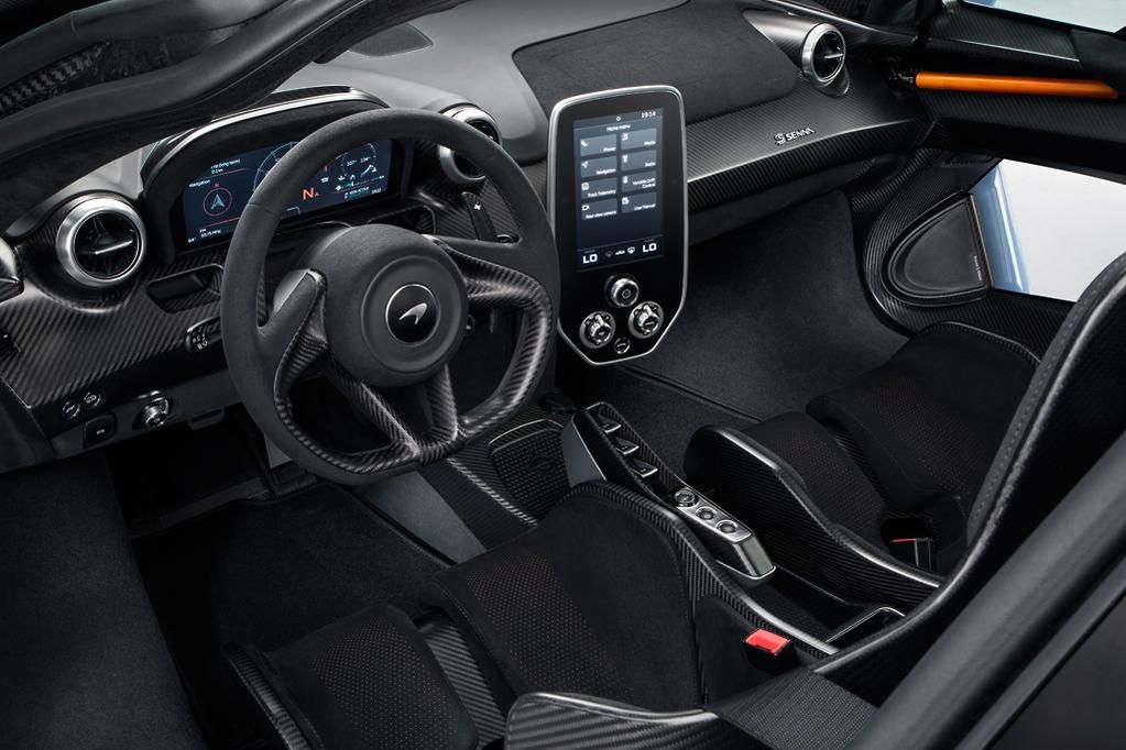 مكلارين سينا interior - Cockpit