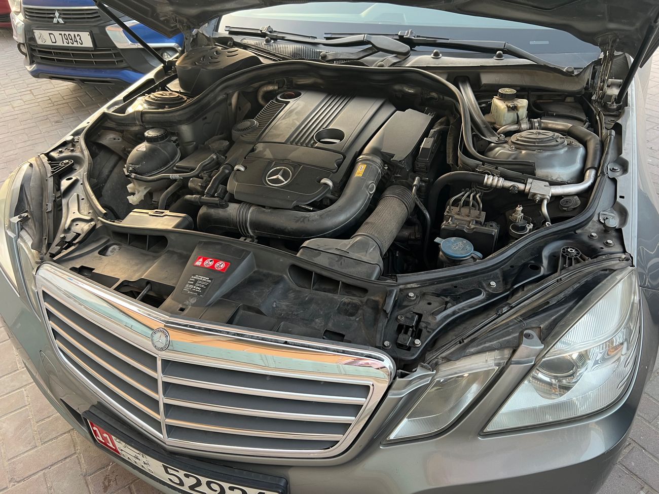 مرسيدس بنز E200 Sedan