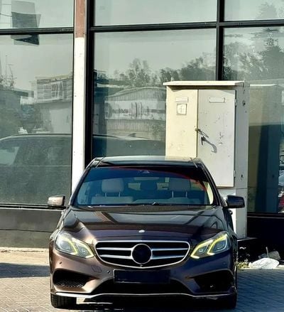 Mercedes Benz E300 Premium 2.0L