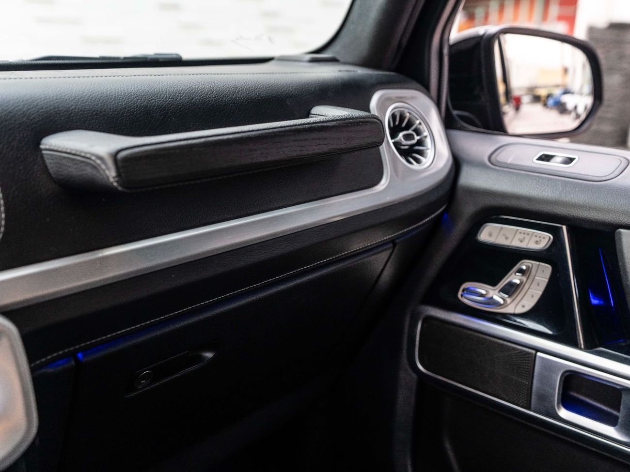 Mercedes-Benz G 63 AMG Std 4.0L