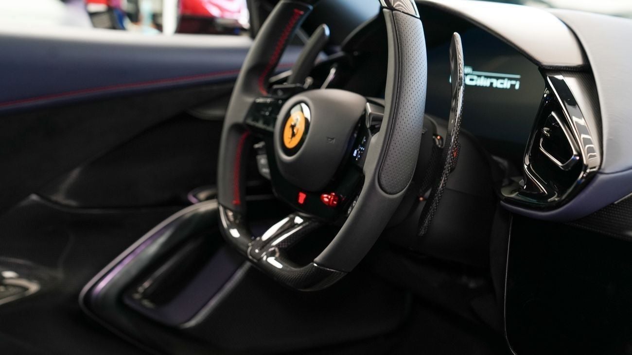 Ferrari 12Cilindri Ferrari 12Cilindri 2025 - Retro Inspired New Face -  2-Door Grand Tourer