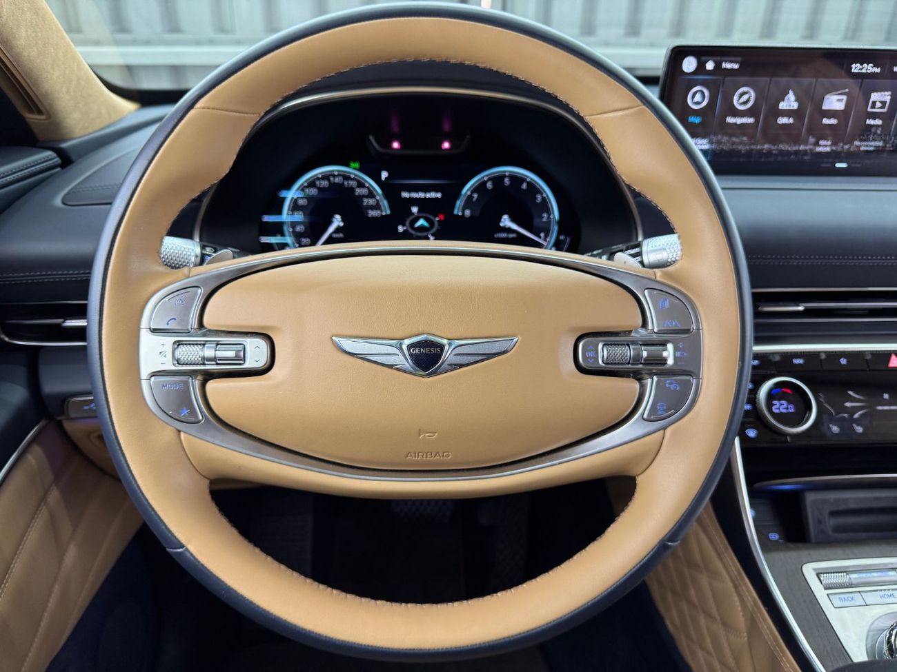 Genesis GV80 Royal 3.5L AWD 2024 Genesis GV80, April 2029 Genesis Warranty + Service Pack, Very Low Kms, GCC