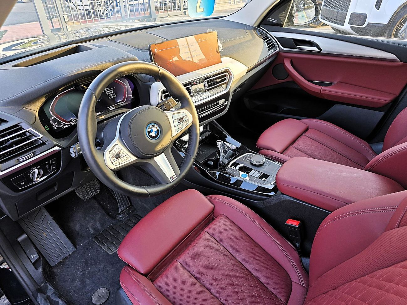 بي أم دبليو iX3 BMW iX3 Creative 2025 Model Black Color