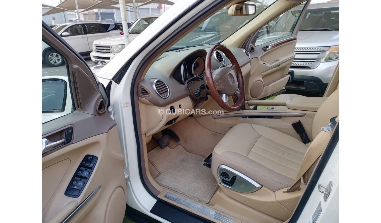 مرسيدس بنز ML 350 خليجى موديل 2006 رقم واحد فتحة جلد مثبت سرعة تحكم رنجات حساسات بحالة ممتازة