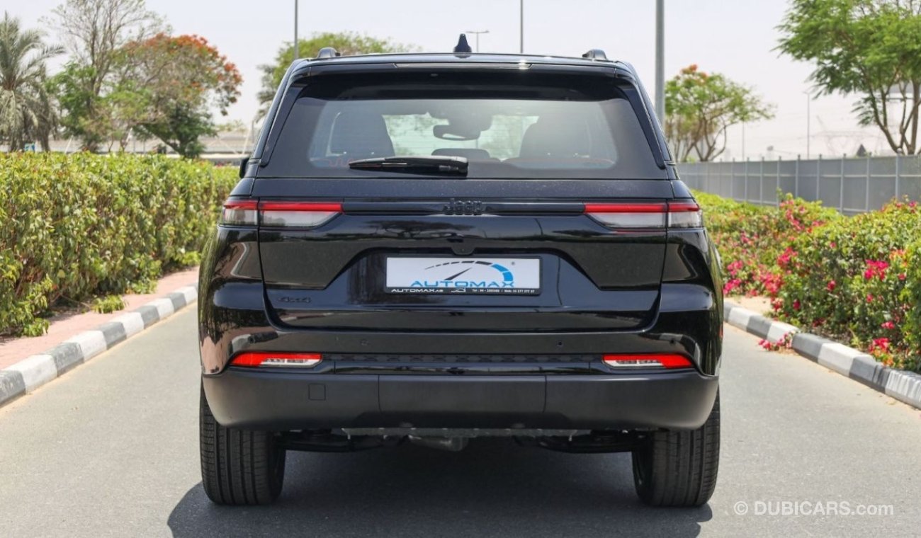 Jeep Grand Cherokee Altitude 3.6L V6 4X4 , 2023 GCC , 0Km , With 3 Years or 60K Km Warranty @Official Dealer