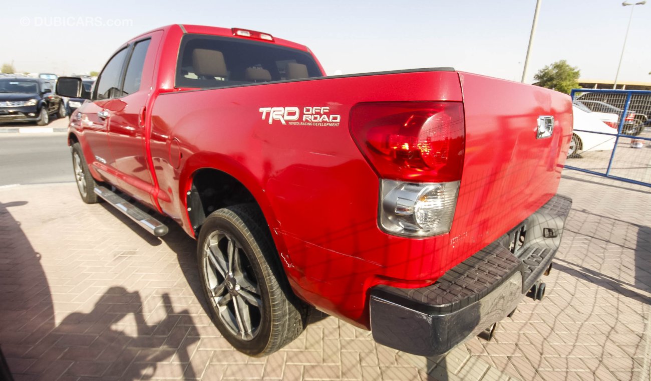 Toyota Tundra 5.7 L