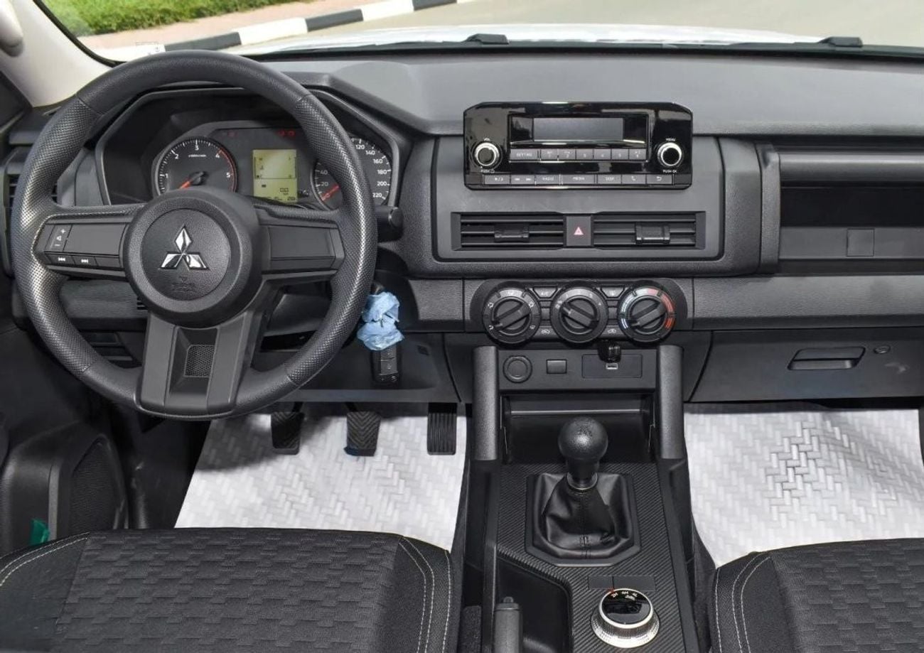 ميتسوبيشي L200 GLS Mitsubishi L200 / Triton GLX 4WD 2.4L Diesel MT High Line