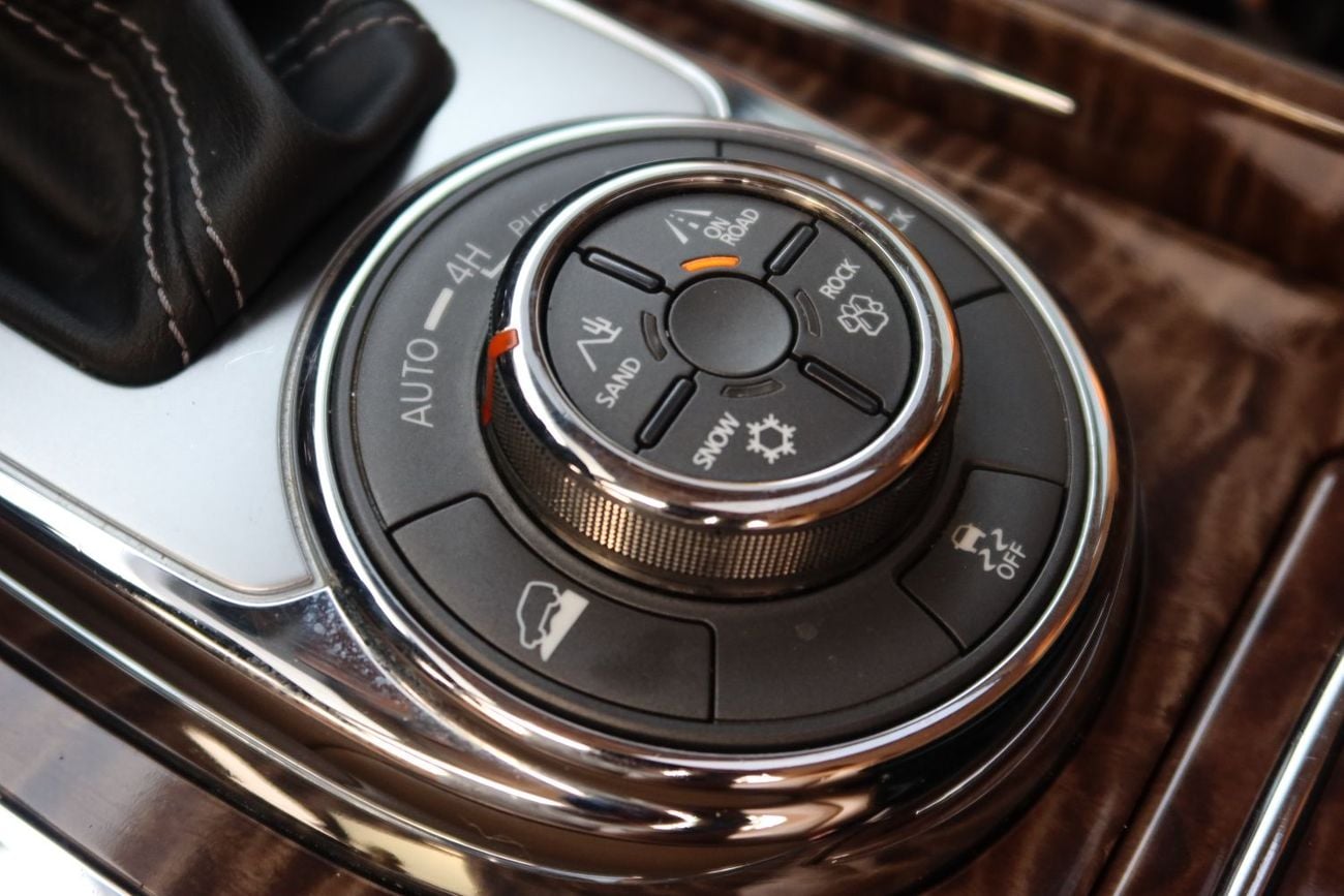 نيسان باترول SE Platinum 4.0L