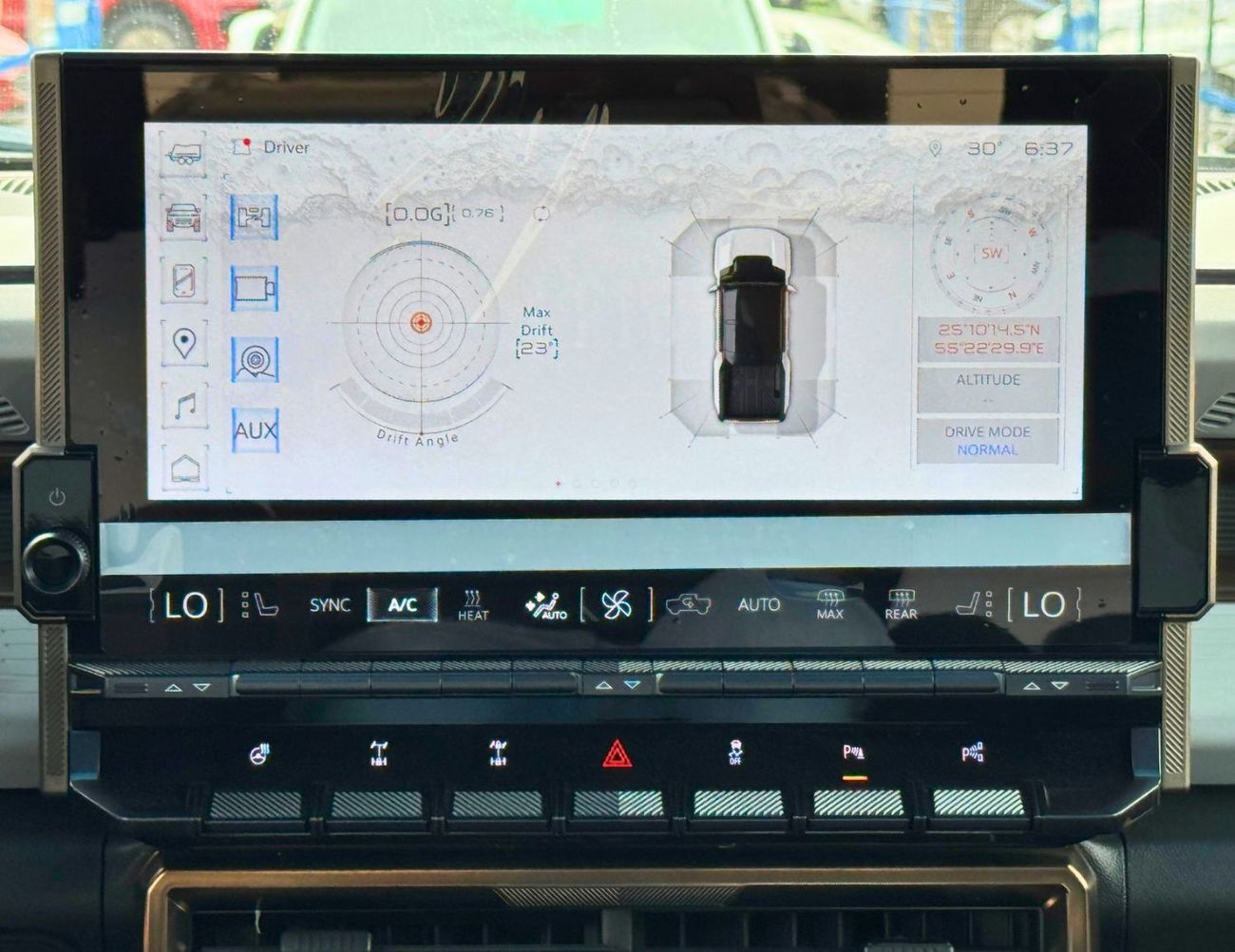 GMC Hummer EV PICKUP | 1.5L| ELECTRIC | 360* CAMERA | PANORAMIC ROOF (CODE # 69056)