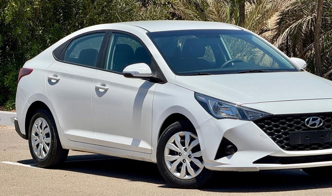 Hyundai Accent SMART PLUS Comfort+ 1.5L 530-Monthly l GCC l Cruise, Camera, GPS l Accident Free