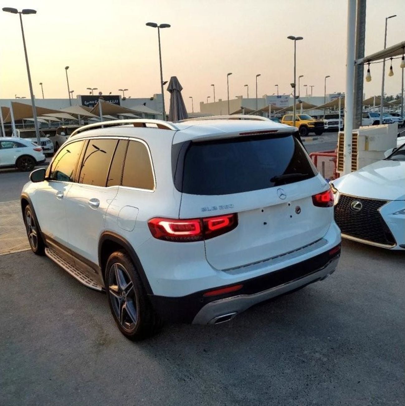 مرسيدس بنز GLB 250 4MATIC