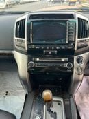 Toyota Land Cruiser SAFARI Landcruiser Sahara white colour with black interior RHD Diesel 8 seaters