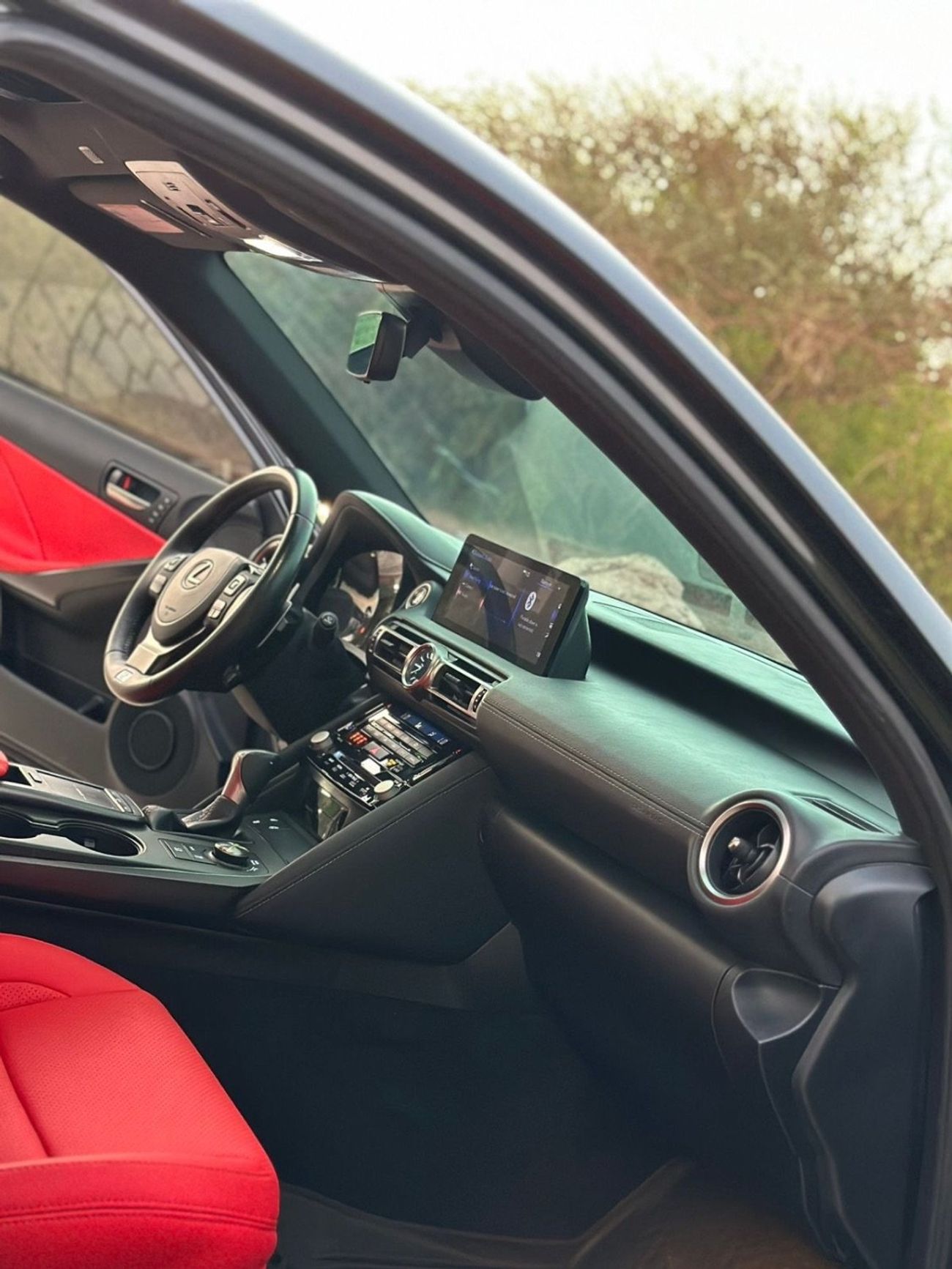 لكزس IS 350 F Sport 3.5L (312 HP)