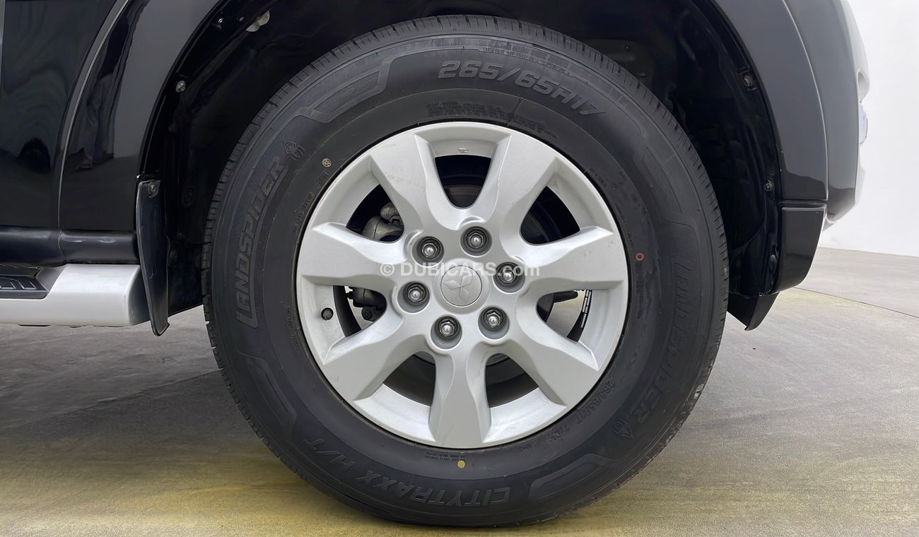 ميتسوبيشي باجيرو 4 3600