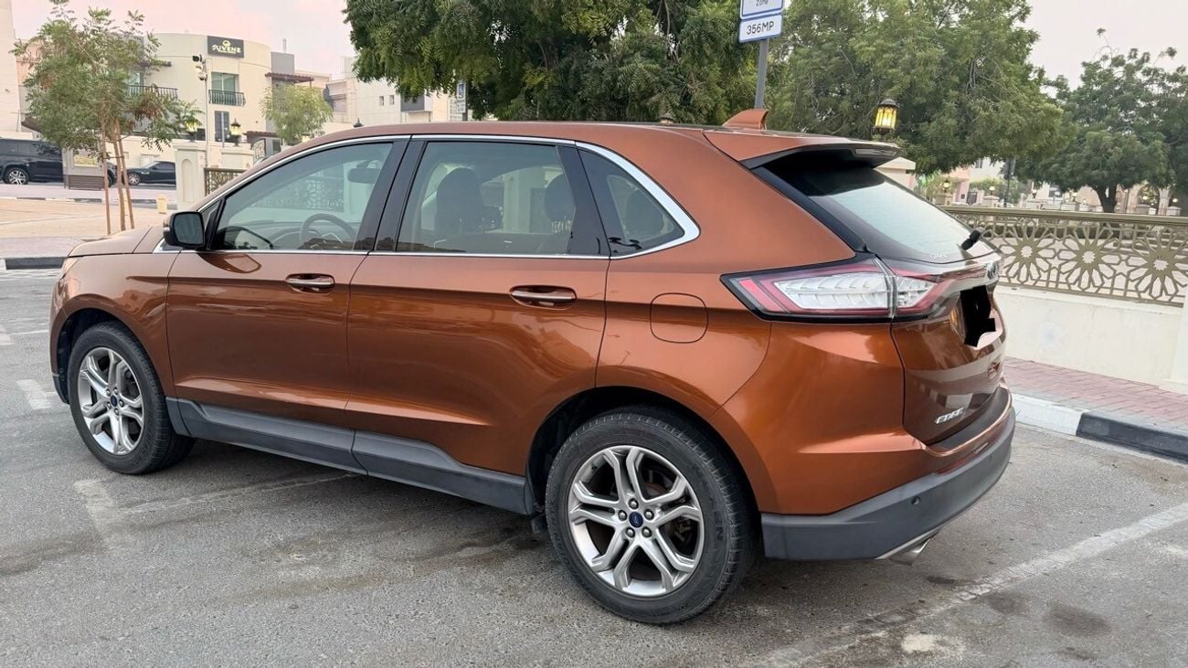 Ford Edge TITANIUM