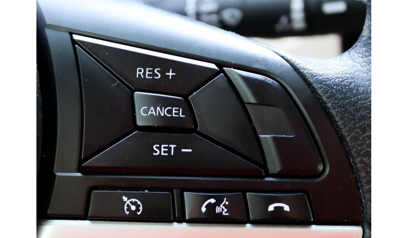 نيسان إكس تريل S 2.5L 4WD (5 Seater) Nissan x-trail 2.5L 2021 4WD original paint GCC accident-free in excellent con