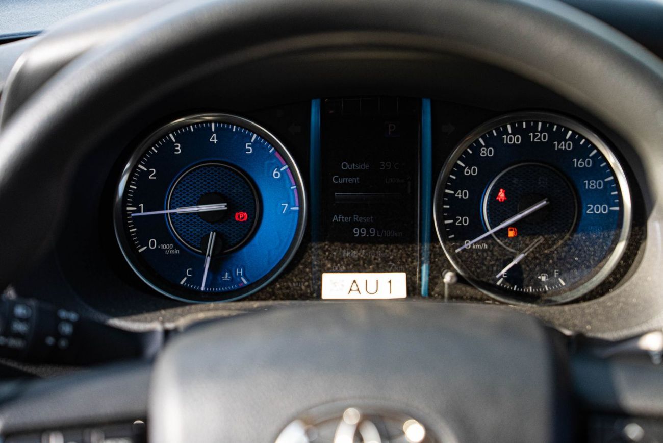 Toyota Fortuner 2.7 - Silver Metallic Inside Chamois | Export Only