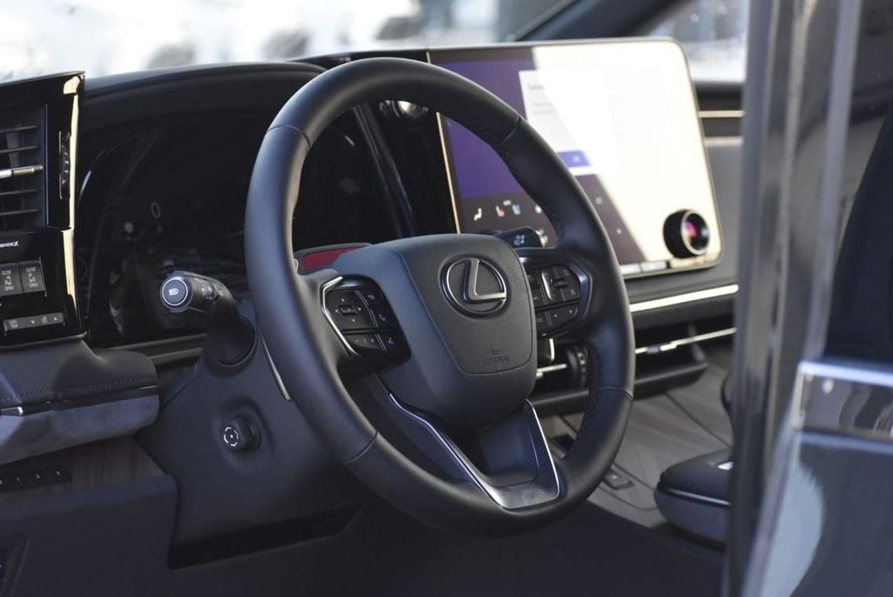 Lexus LM 350h LEXUS LM350H HYBRID 2025 4 SEATER(VIP) EURO SPEC