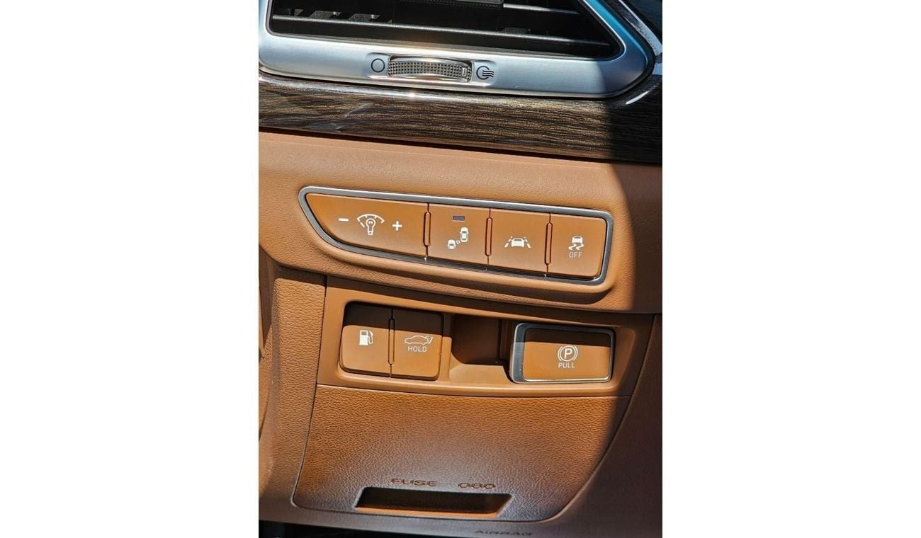 جينيسس G90 Modern 3.8L AWD