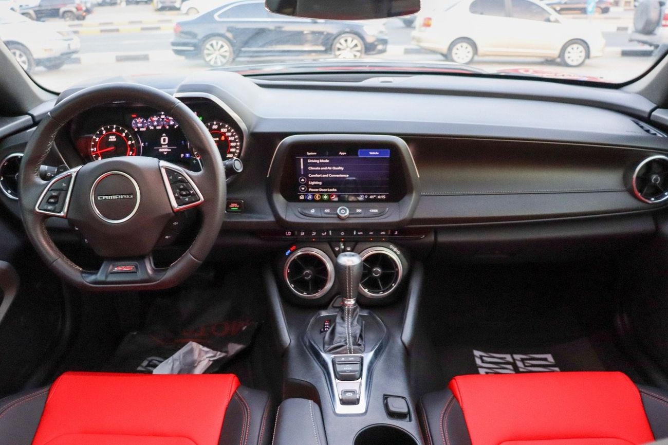 Chevrolet Camaro Chevrolet Camaro SS / 2023 / USA / 6,000KM / 6.2L