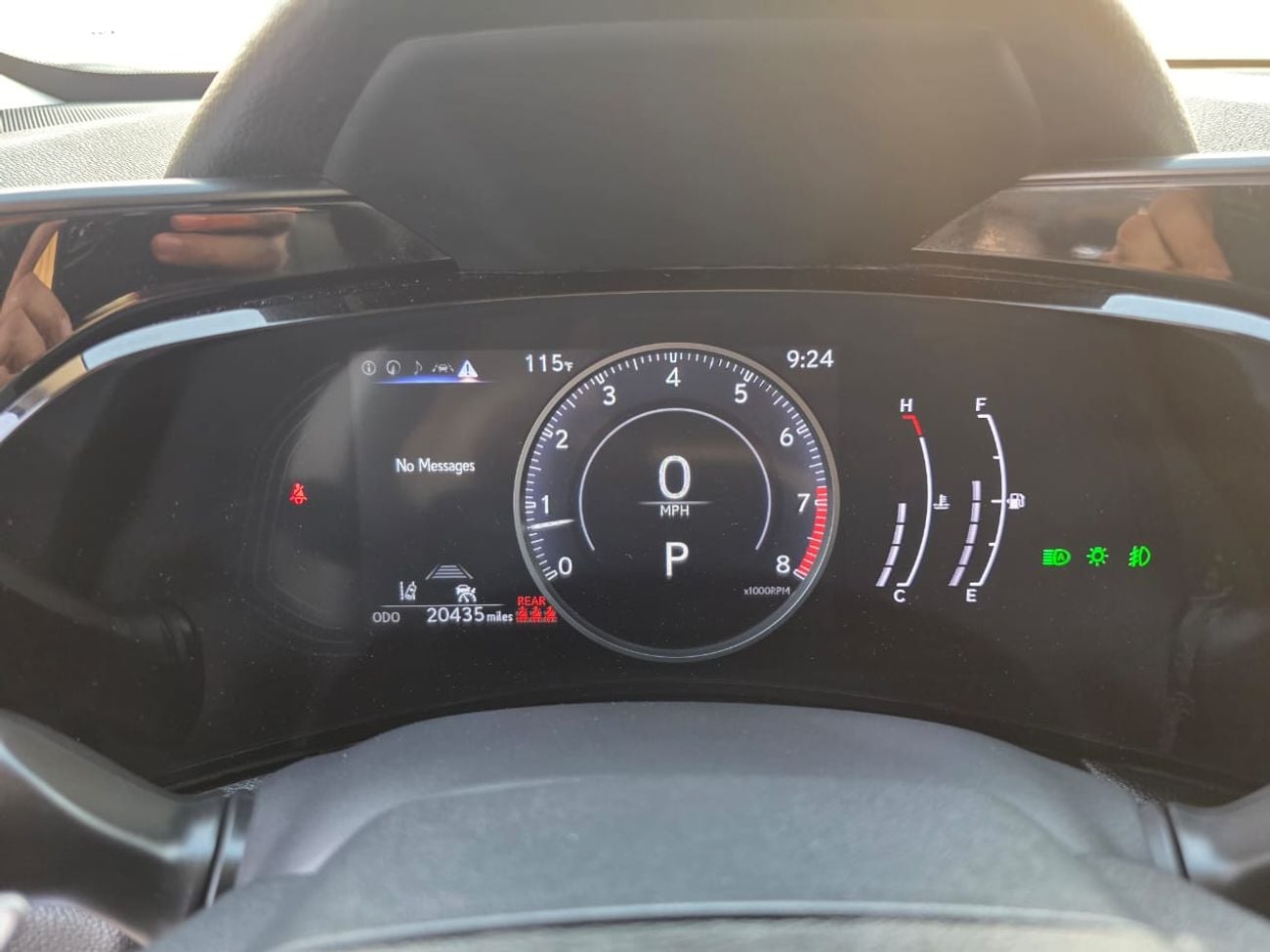 لكزس NX 250 PREMIUM لكزس NX250 موديل 2023، زر ضغط وصندوق خلفي أوتوماتيكي (JTJADCAZ4P2006757)