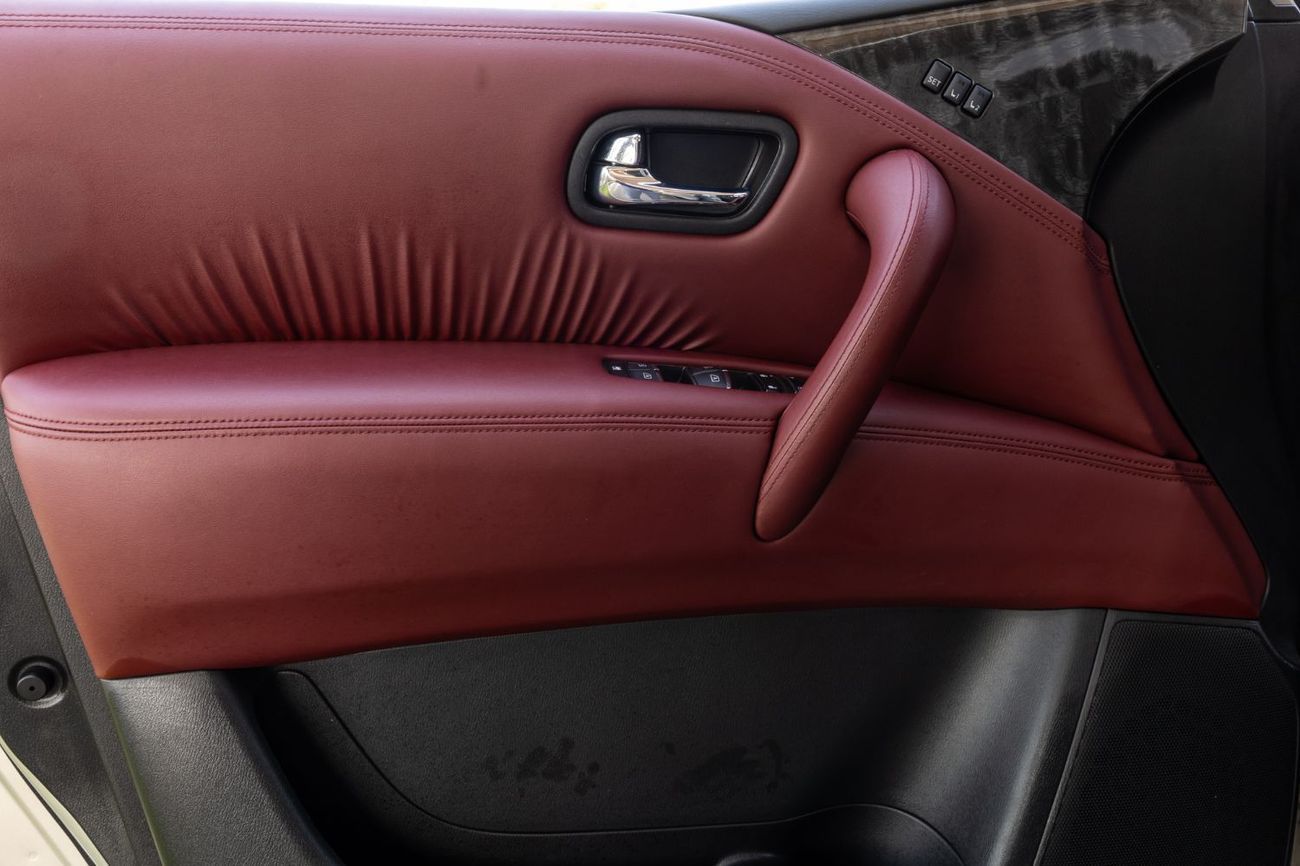 نيسان باترول SE Platinum City 5.6L