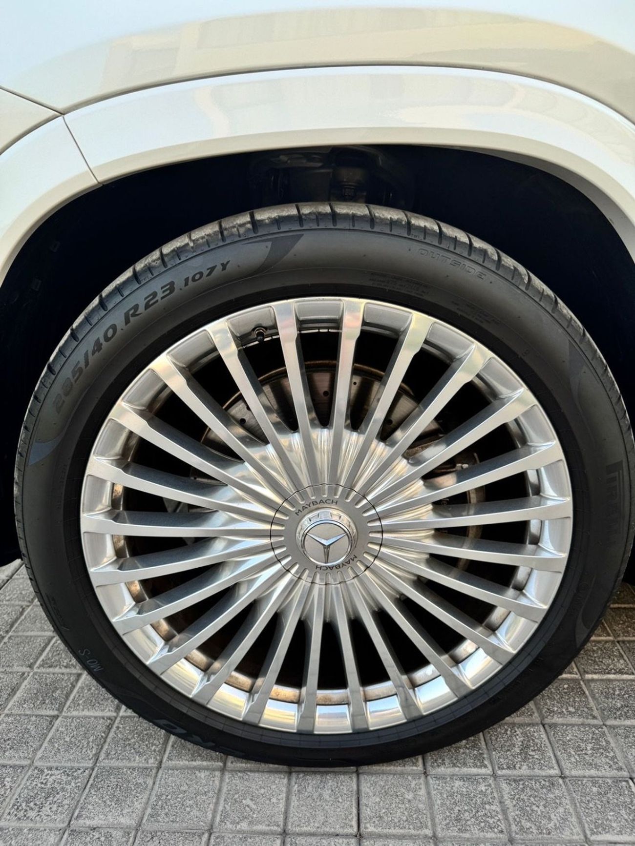 مرسيدس مايباخ gls600 مايباخ